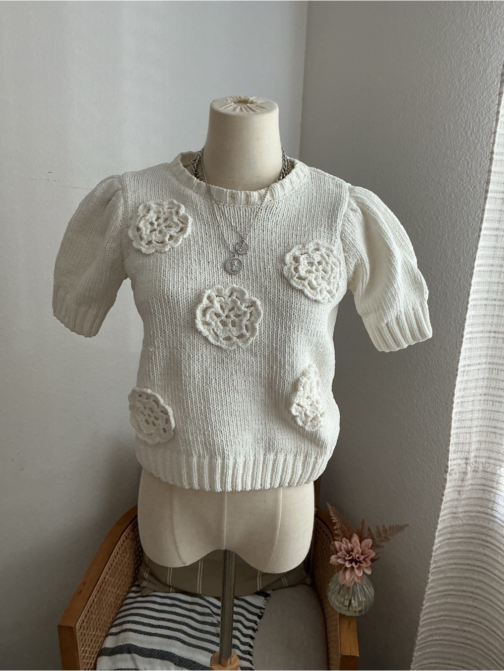 Joie Cream Crochet Flower Puff-Sleeve Knit Top - Picture 2 of 8